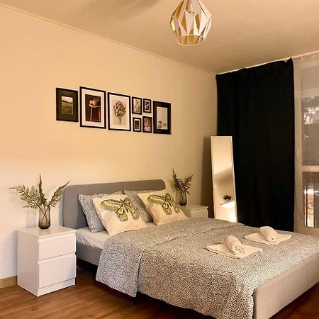 Halby Rooms Rondo Onz Βαρσοβία Εξωτερικό φωτογραφία